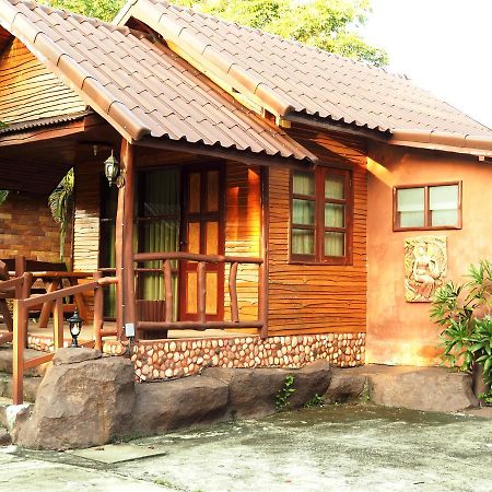 Chantaa Boutique Place Ubon Ratchathani Luaran gambar
